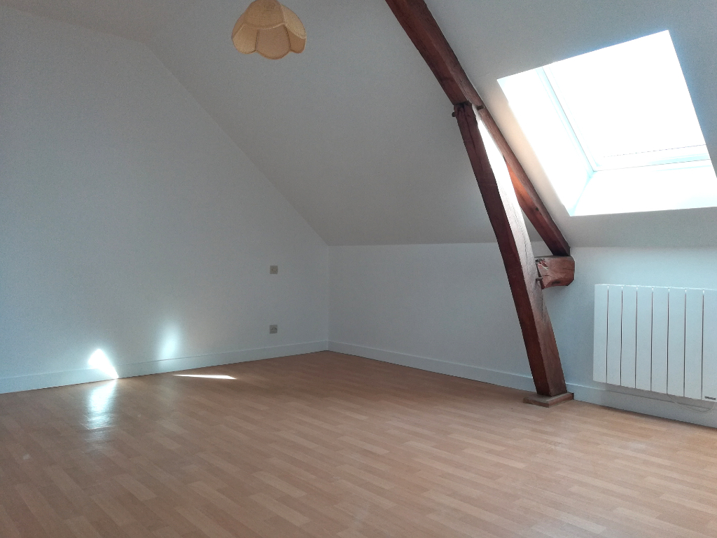 Photo SOUS COMPROMIS EVAL D'IZÉ - Maison 4 pièces 85 m2 image 6/6