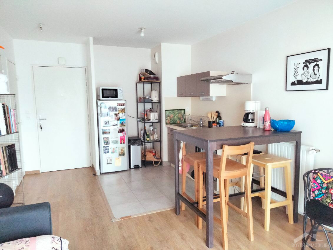 Photo VENDU RENNES TYPE II Balcon Parking.Investisseur PATTON image 2/6