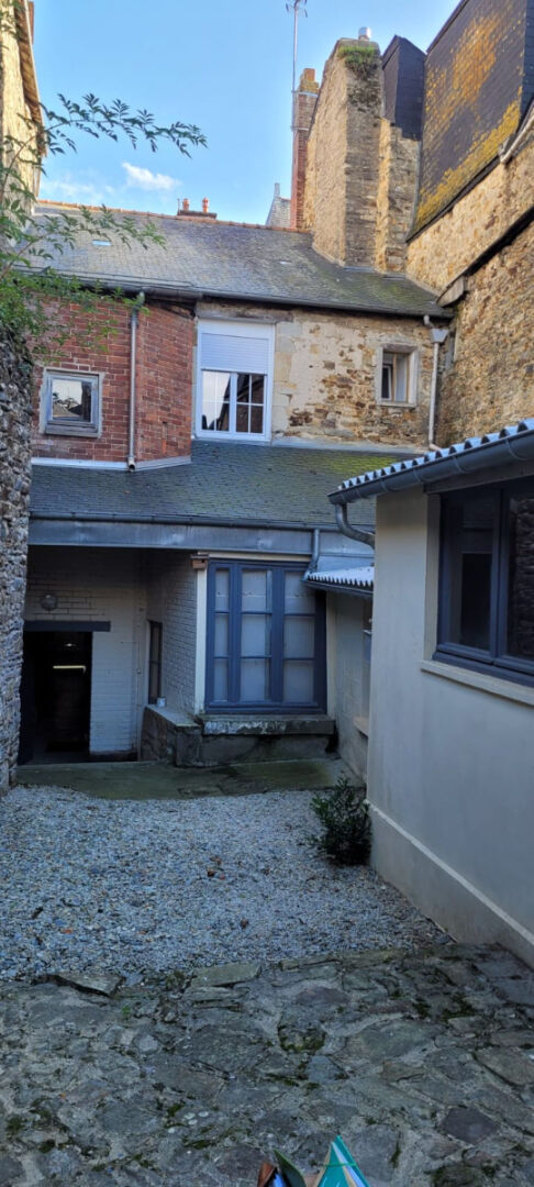 Immeuble de rapport - Hyper centre VITRE