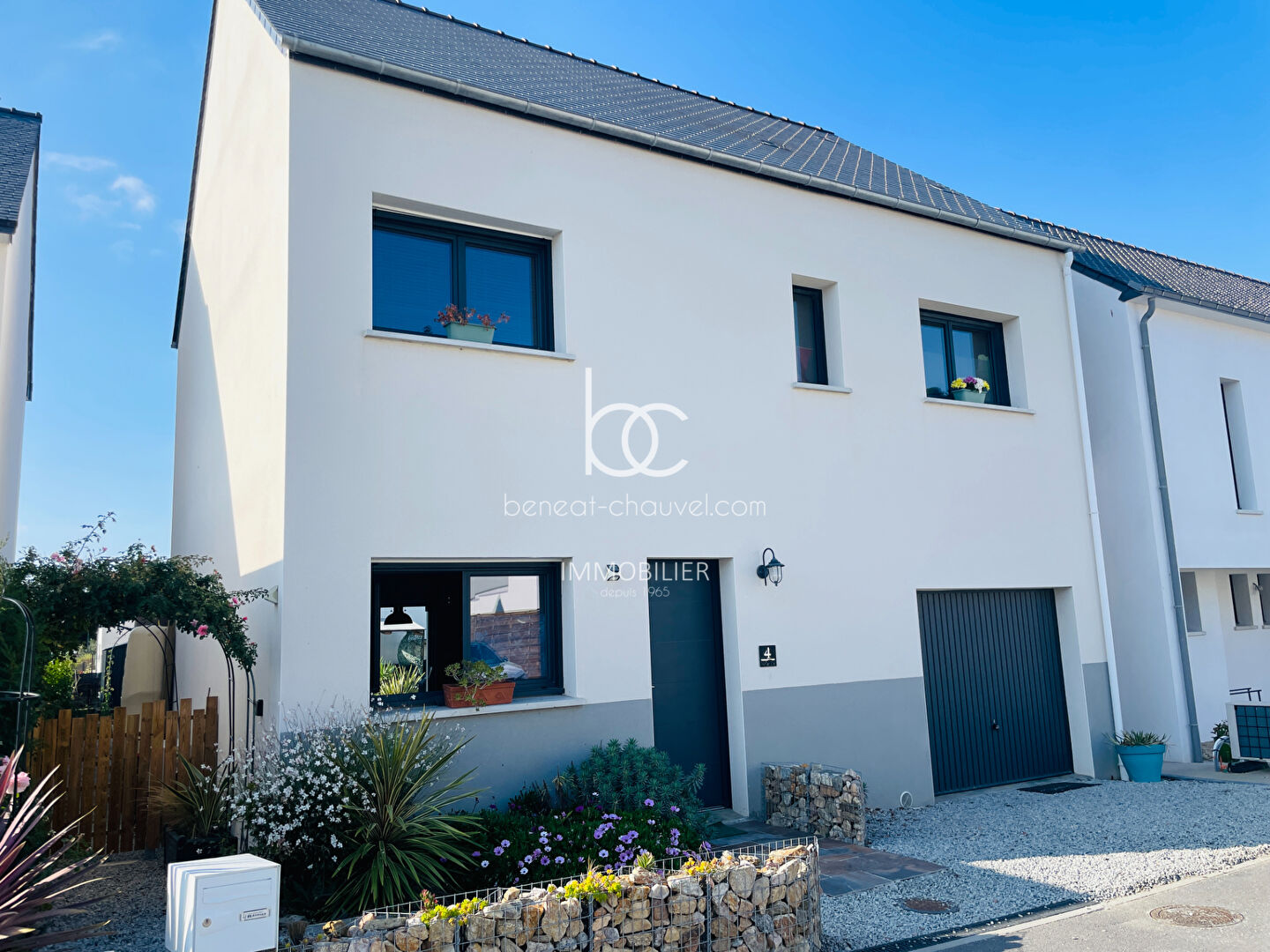 VENTE Maison NEUVE 5 Pièces | 3 Chambres | 105 m² | Centre Bourg LE TOUR DU PARC | Classement Énergétique Optimal