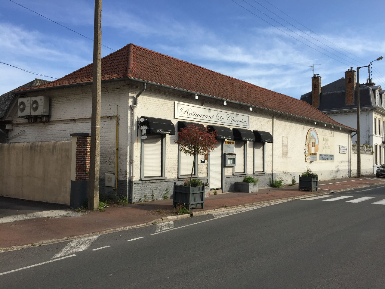 Photo CARVIN 600M2 DE SURFACE sur 1089m2 de terrain image 2/4