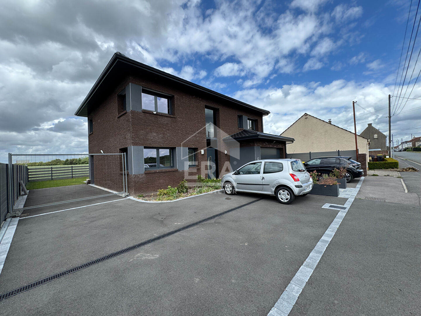 Photo PAVILLON INDIVIDUEL MEURCHIN 175 M2 image 1/6