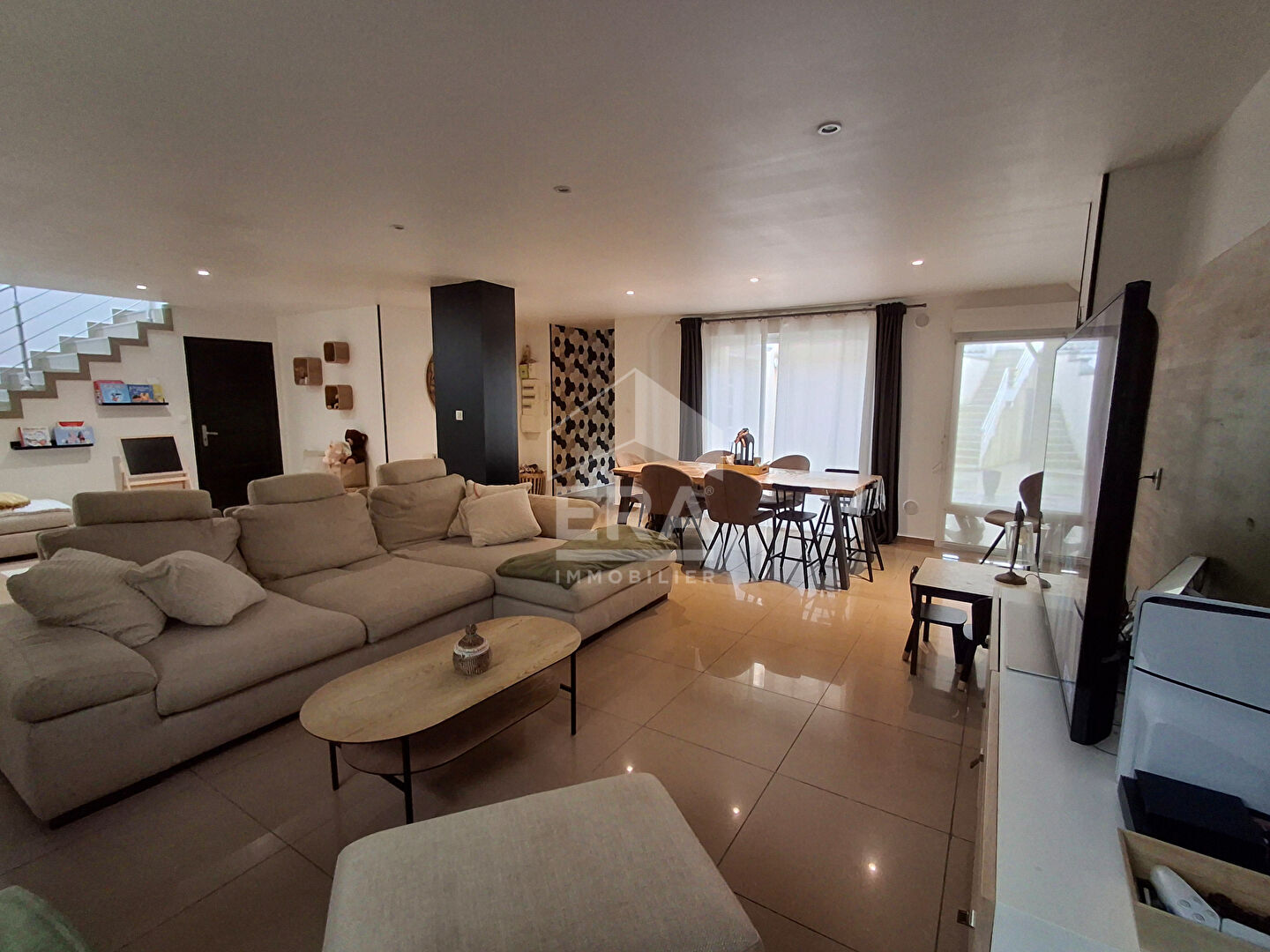 Maison Loft 171m2 située à Harnes