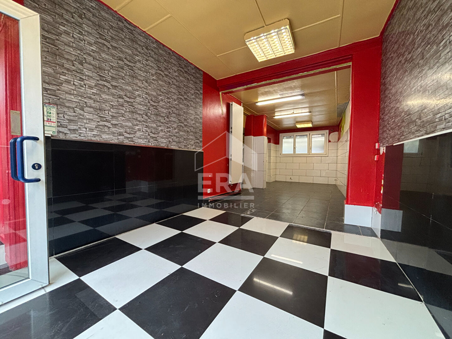 Photo Maison Carvin 6 pièce(s) 120 m2 image 2/6