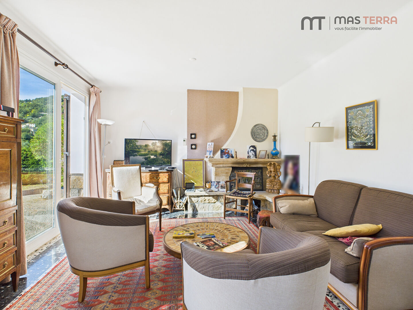 Photo Maison Le Bar Sur Loup - Au calme, grand terrain arboré, garage, piscine. image 6/6