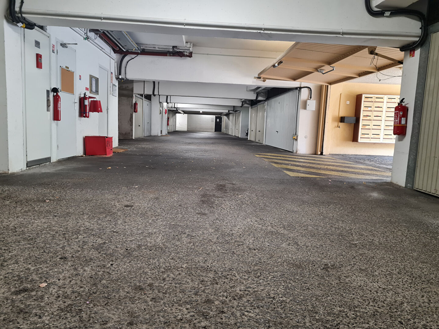 Photo Parking / box Grasse image 3/6