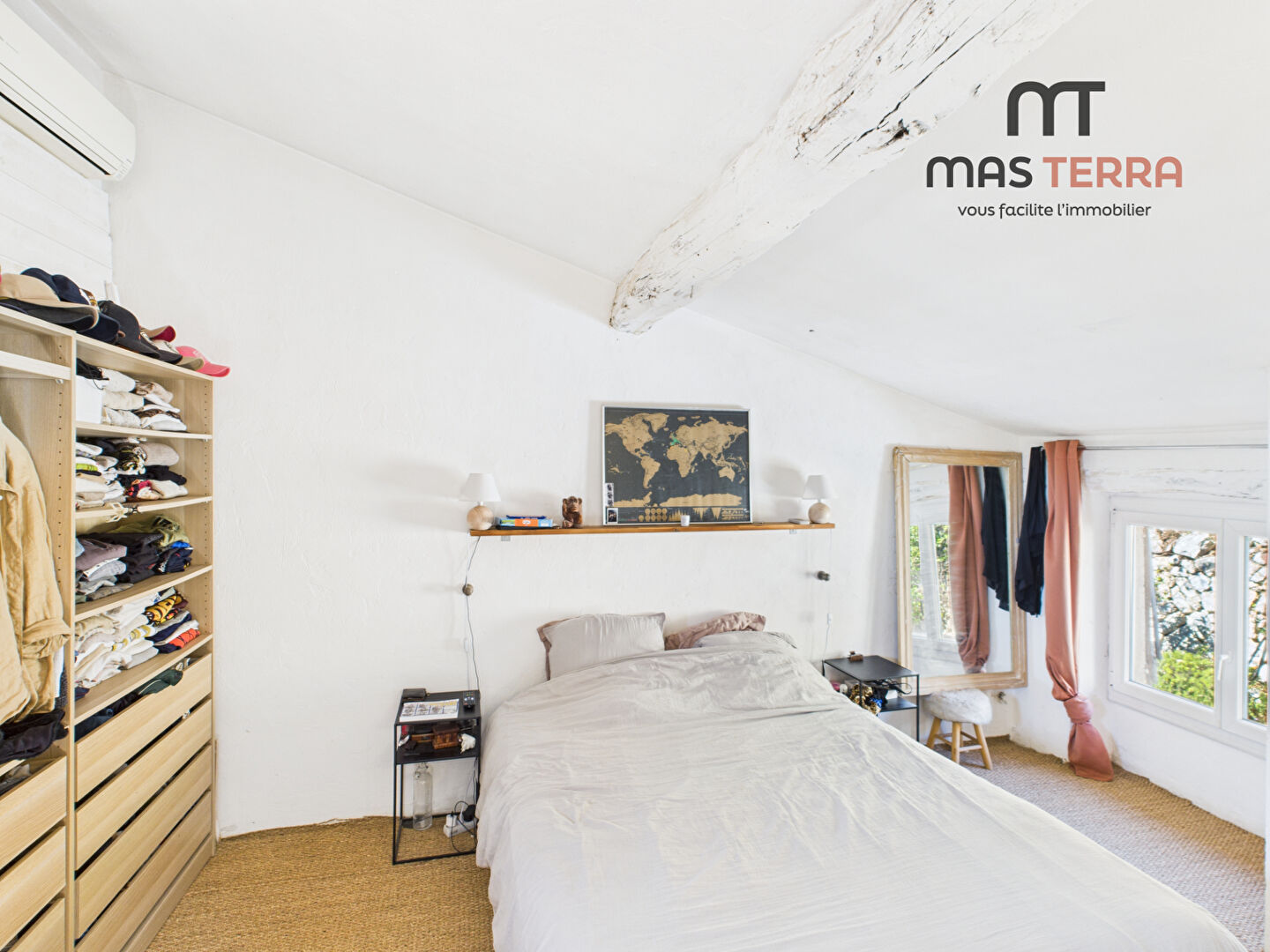 Photo Magagnosc, maison de village  en pierres en duplex dans hameau au calme absolu image 6/6