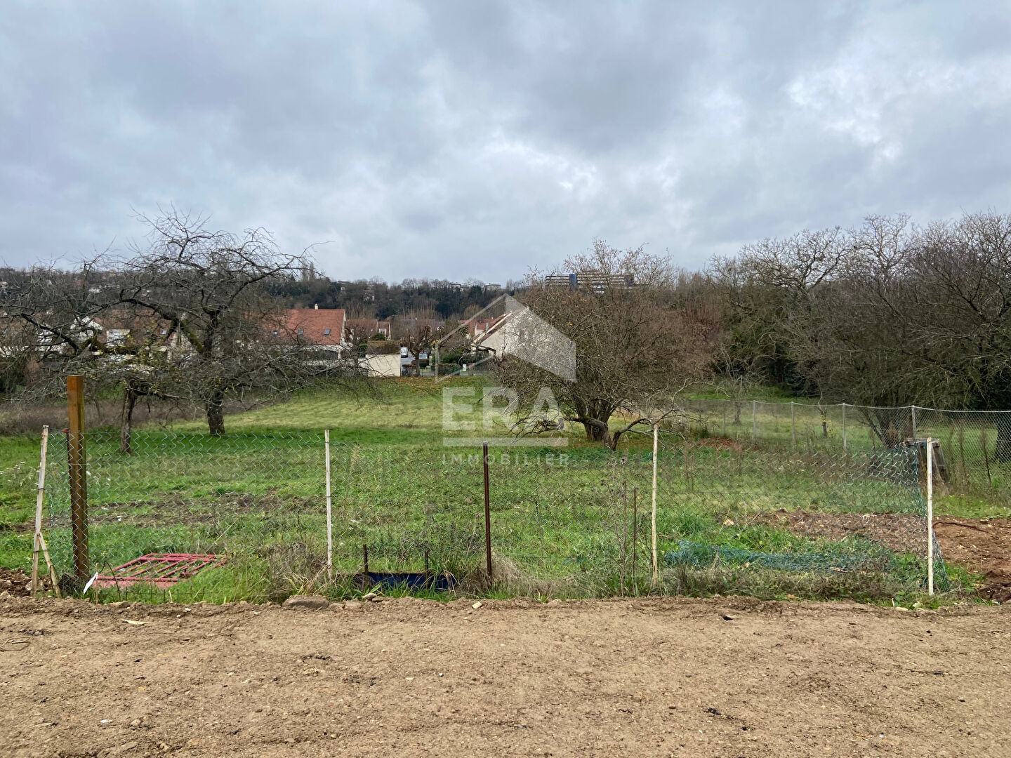 Terrain Saintry Sur Seine 910 m2