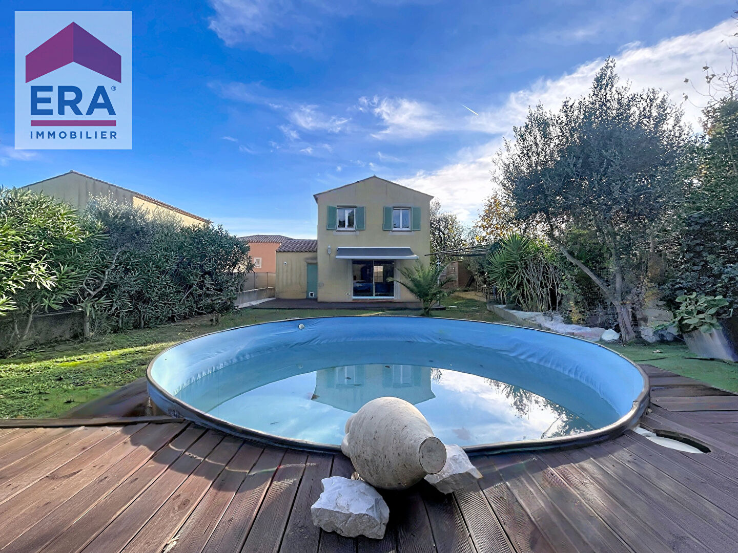 Photo A vendre Villa Marseille 13014 Hauts de Sainte Marthe 3 chambres terrain piscine garage. image 2/6