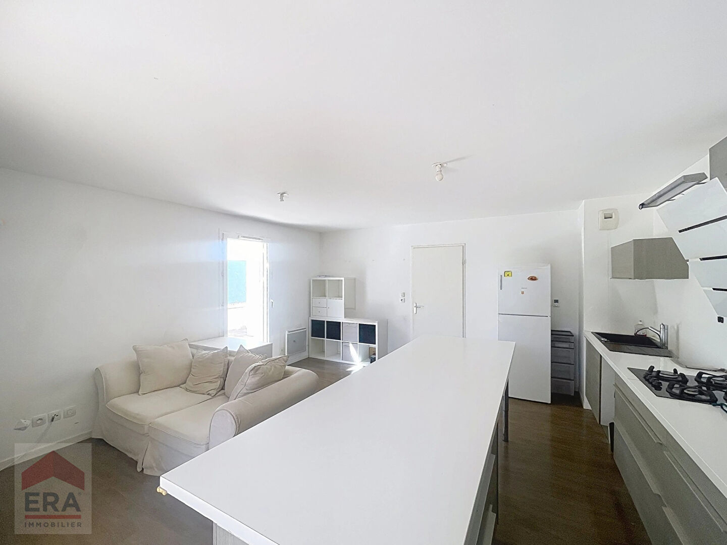 Photo A VENDRE MARSEILLE 13014 HAUTEUR DE ST MARTHE RESIDENCE RECENTE APPARTEMENT T3 JARDIN TERRASSE GARAGE PARKING image 5/6