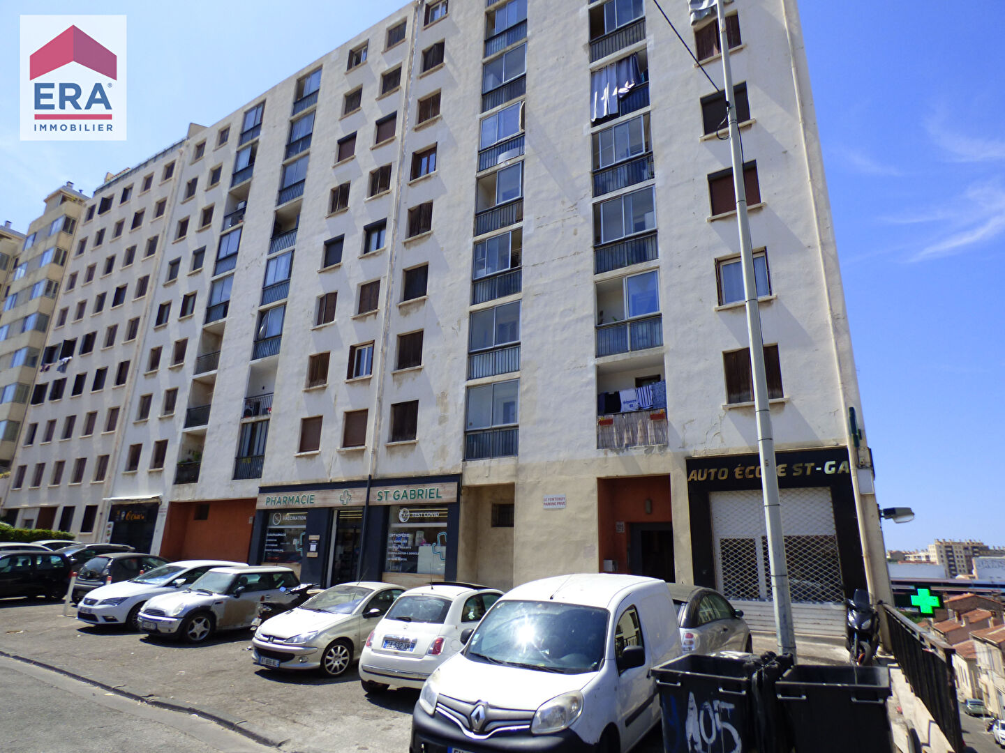 A VENDRE MARSEILLE  13014 BON SECOURS APPARTEMENT TYPE  3 CAVE LOGGIA