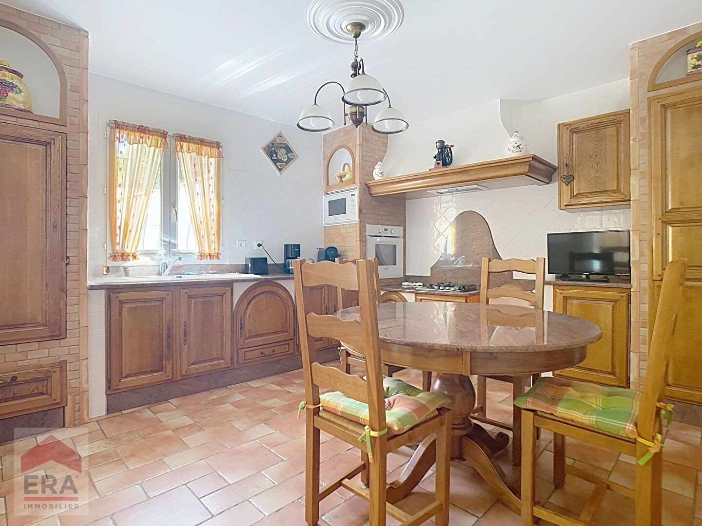 Photo A vendre Maison de plain pied ALLAUCH 13190 village 110 m² garage grande terrasse image 4/6