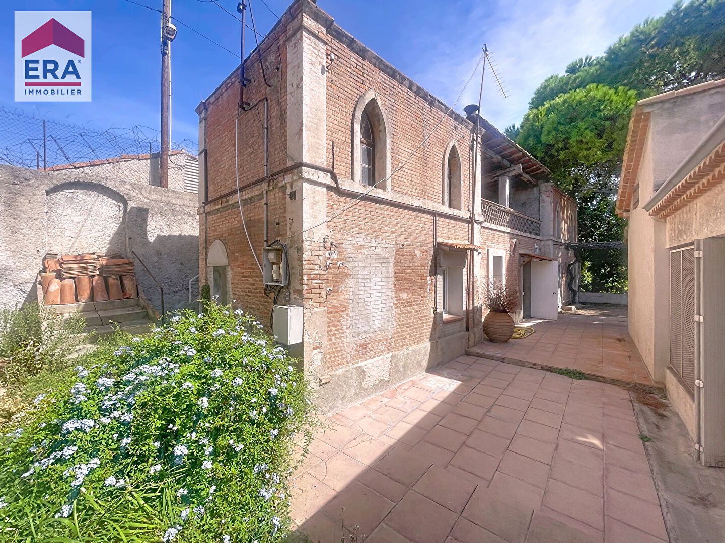 Photo A VENDRE MARSEILLE 13014 ST JOSEPH MAISON TYPE 4 -STUDIO INDEPENDANT - JARDIN . image 3/6