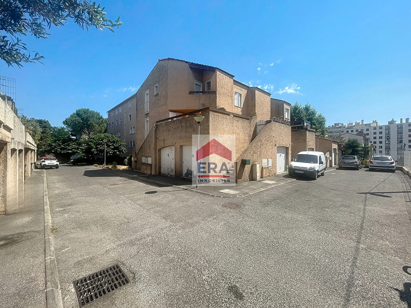 Photo A VENDRE MARSEILLE 13014 BON SECOURS MAISON VILLA T4 TERRASSE GARAGE LOTISSEMENT image 3/6