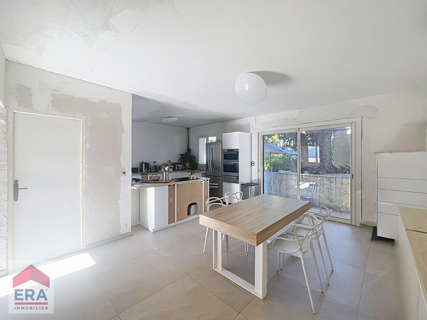 Photo A VENDRE MARSEILLE 13013 13014 ST MITRES MAISON T4 JARDIN TERRAIN PARKINGS PISCINABLE image 3/6