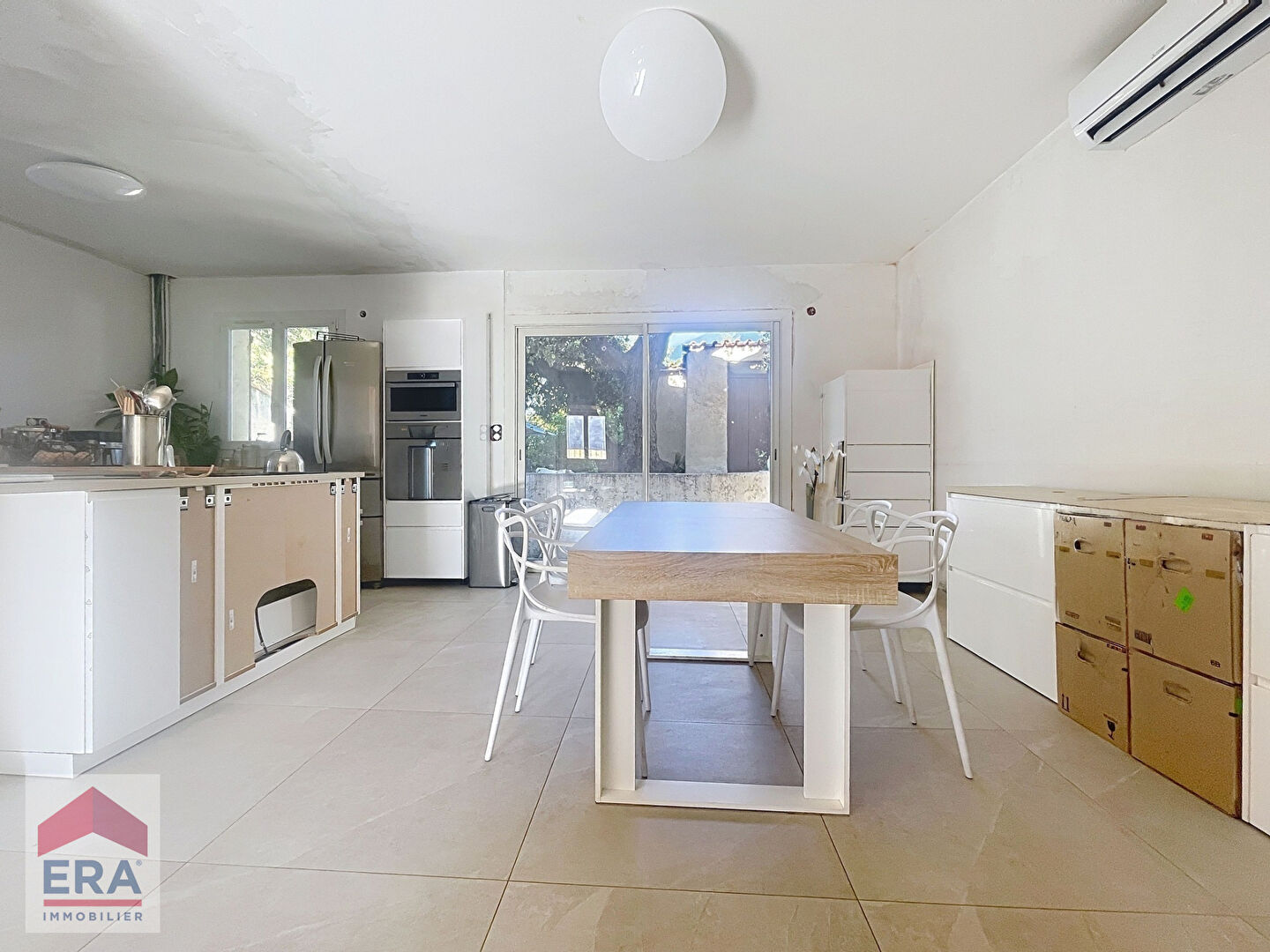 Photo A VENDRE MARSEILLE 13013 ST MITRES MAISON T4 JARDIN TERRAIN PARKINGS PISCINABLE image 5/6