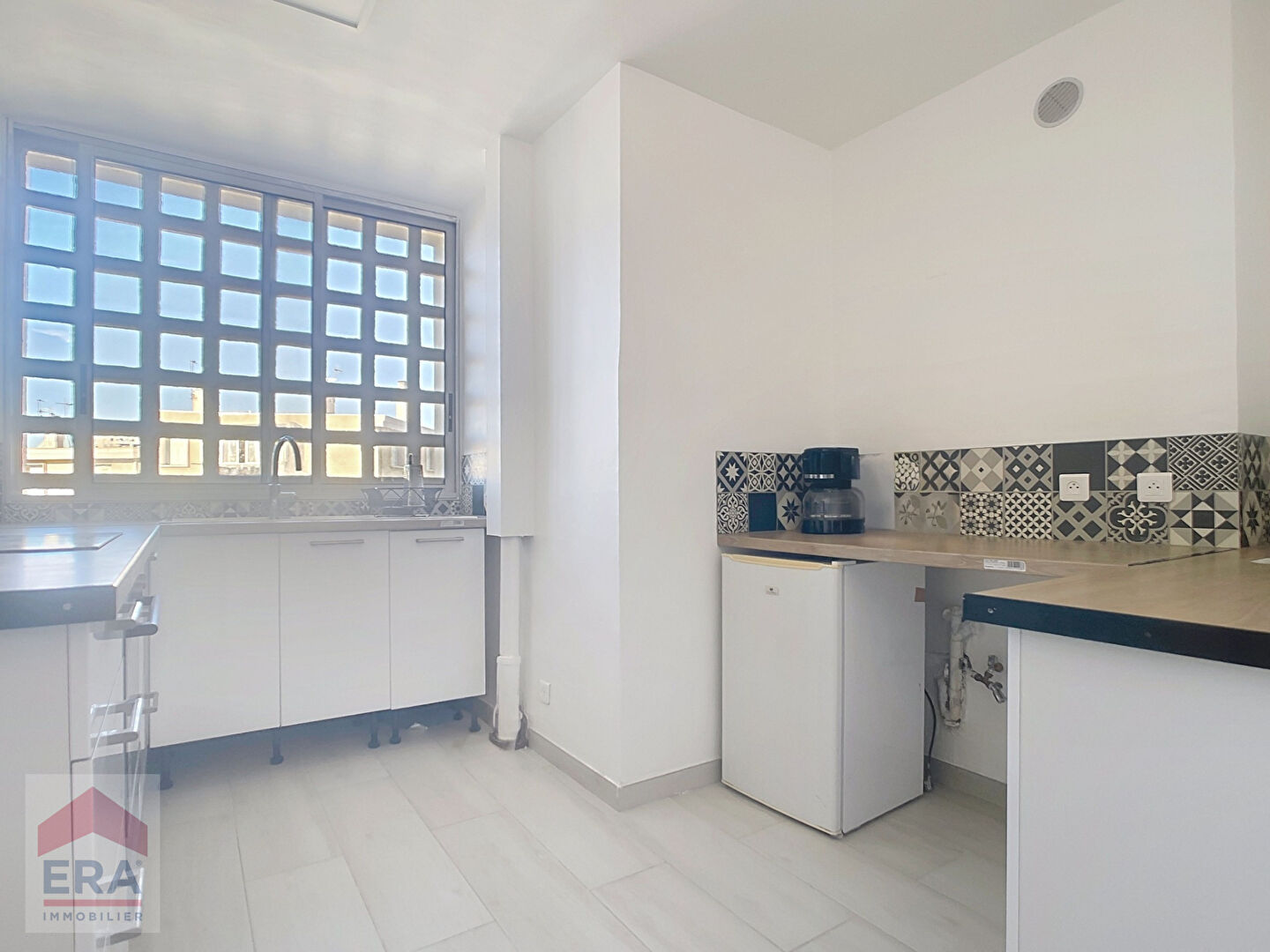 Photo A louer Appartement Meublé Marseille 13014 Bon Secours balcon image 4/6