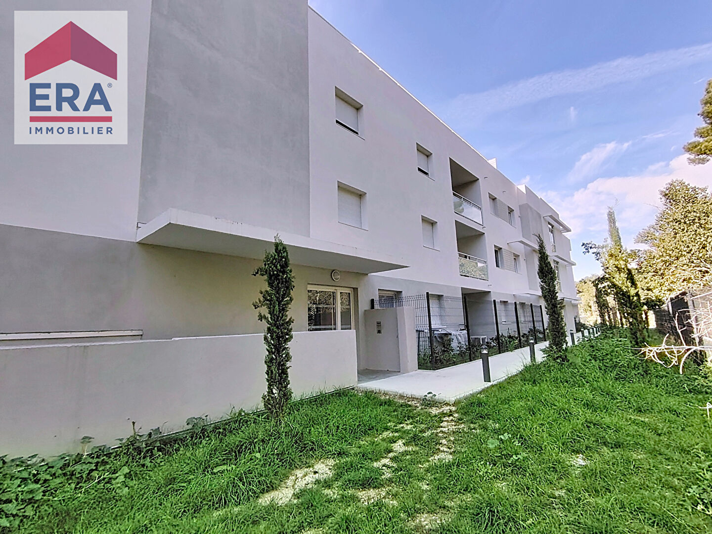 Photo A VENDRE  MARSEILLE 13013 ST JEROME APPARTEMENT TYPE4 AVEC ,BALCON,PLACES DE PARKING. image 1/6
