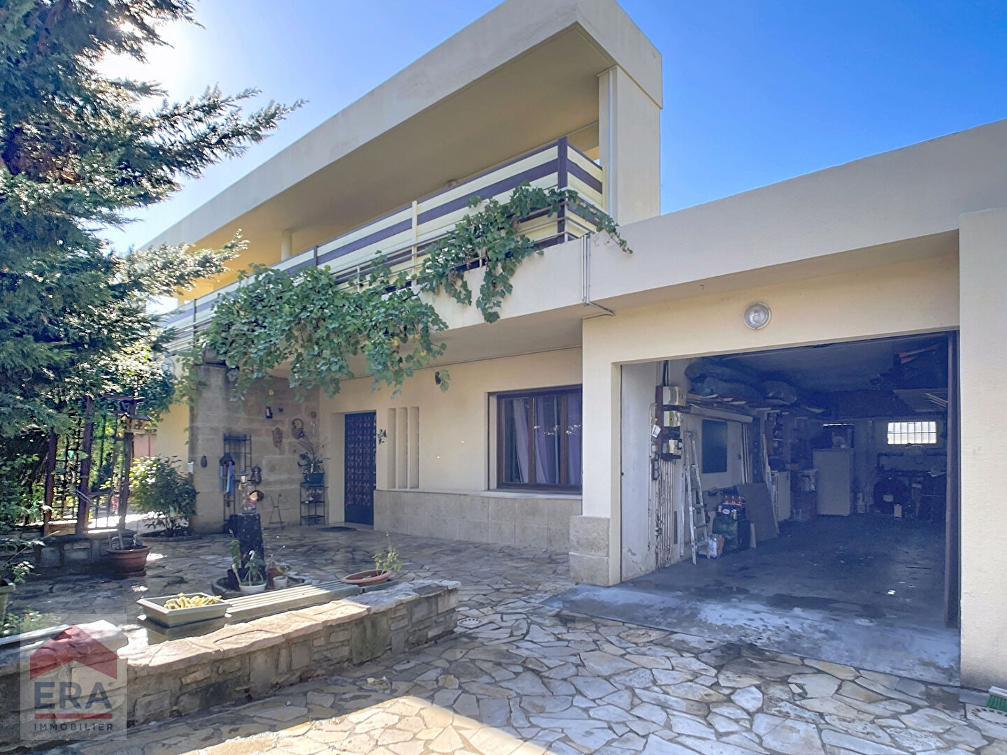 A vendre Maison 7 pièces Marseille 13014 Le Merlan garage terrasse piscine parkings