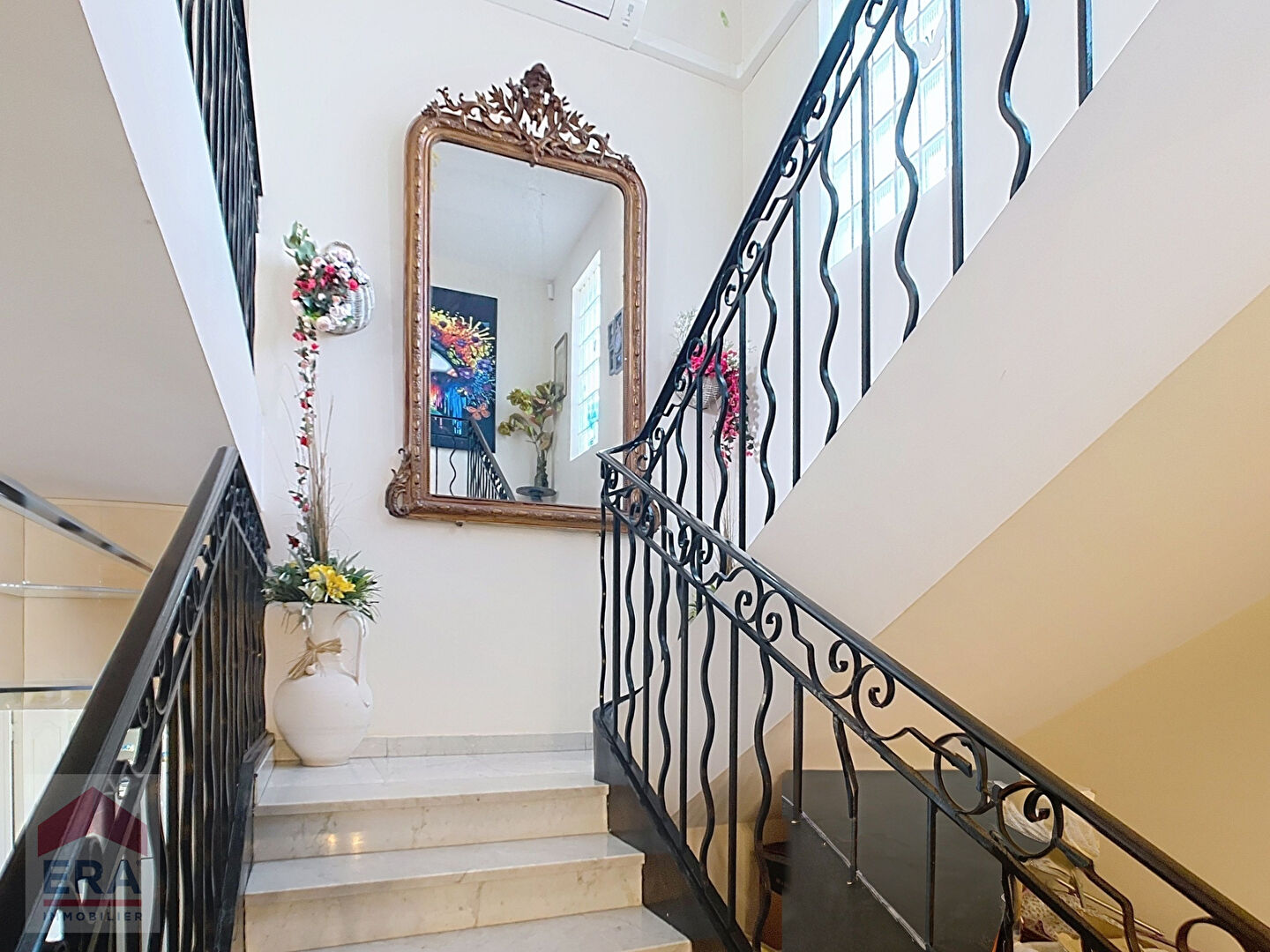 Photo A vendre Maison 7 pièces Marseille 13014 Le Merlan garage terrasse piscine parkings image 6/6