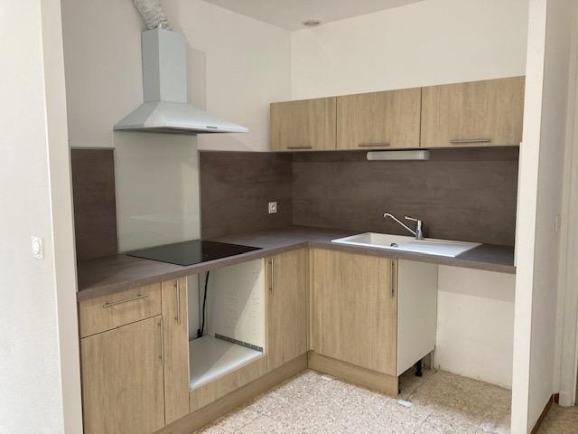 Photo T2 VILLELONGUE DE LA SALANQUE - 2 pièce(s) - Non meublé image 1/4