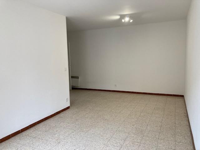 Photo T2 VILLELONGUE DE LA SALANQUE - 2 pièce(s) - Non meublé image 2/4