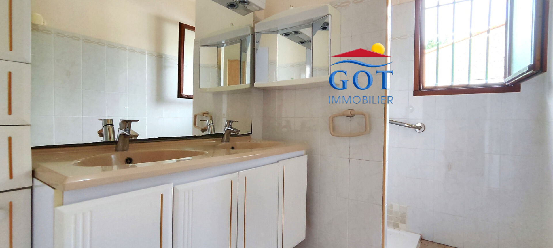 Photo Maison Saint Laurent De La Salanque 4 pièce(s) 98.30 m2 image 4/6