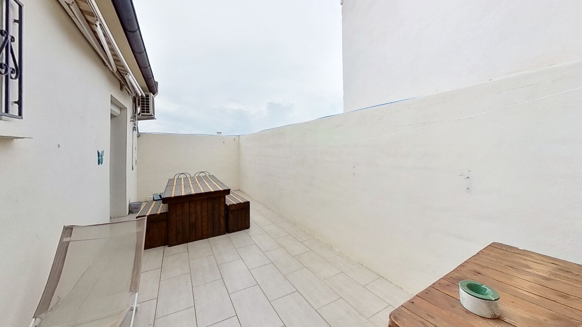 Photo Appartement  de 118m² avec 3 chambres, un bureau , cellier et  terrasse image 3/6