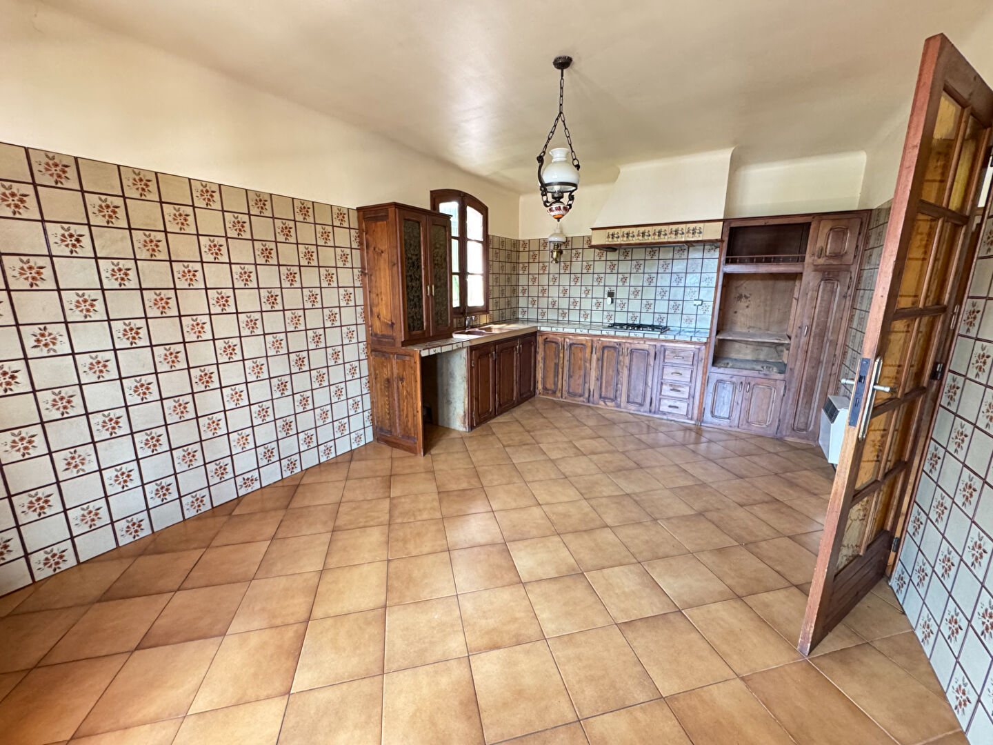 Photo VILLA 3/4 FACES SUR BOMPAS AVEC 635 M² DE TERRAIN ET UN GARAGE DE 135 M² image 3/6