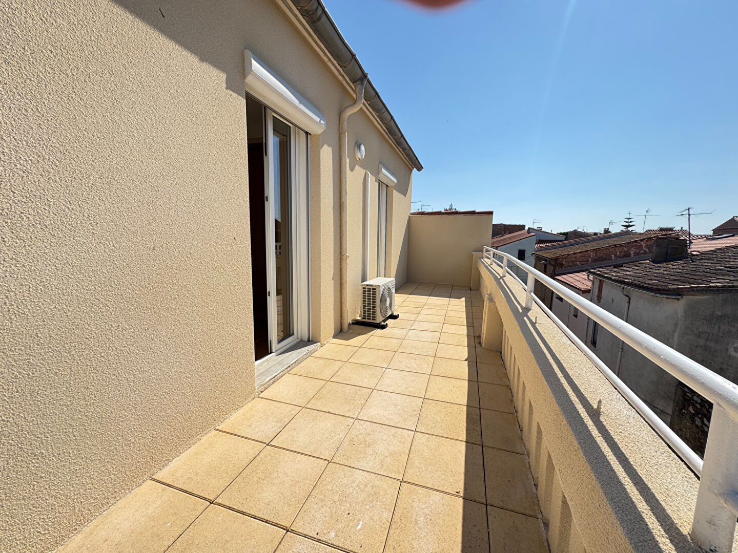 Photo Maison de village avec garage et terrasse à CLAIRA image 3/6