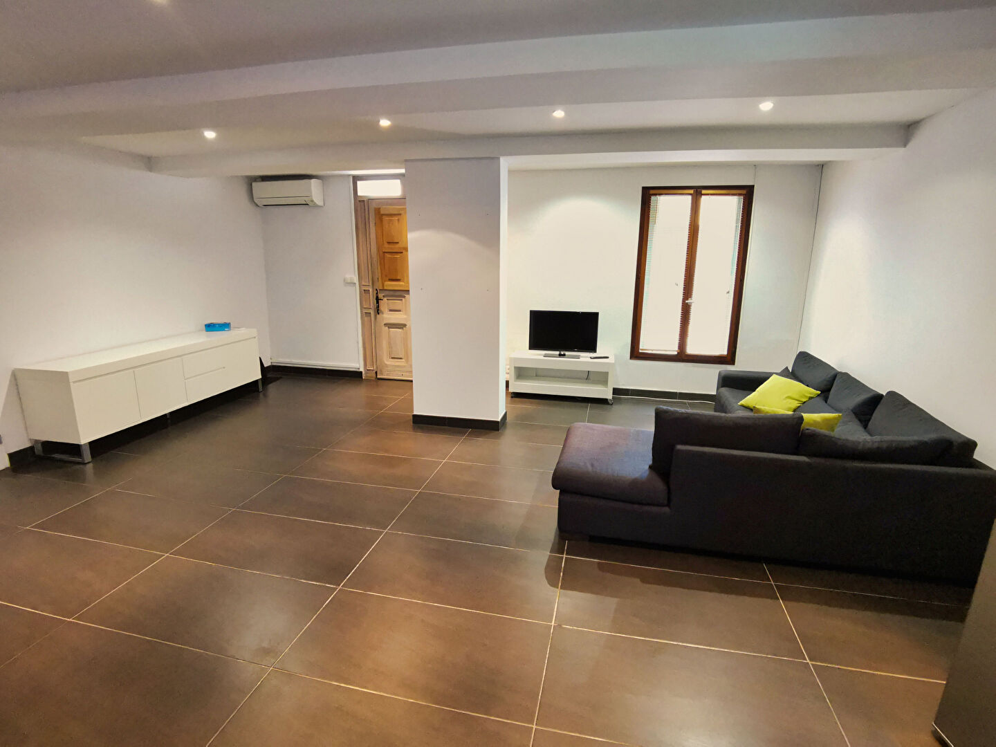 Photo Maison de ville 109m² + terrasse et garage à Saint-Laurent-de-la-Salanque image 4/6