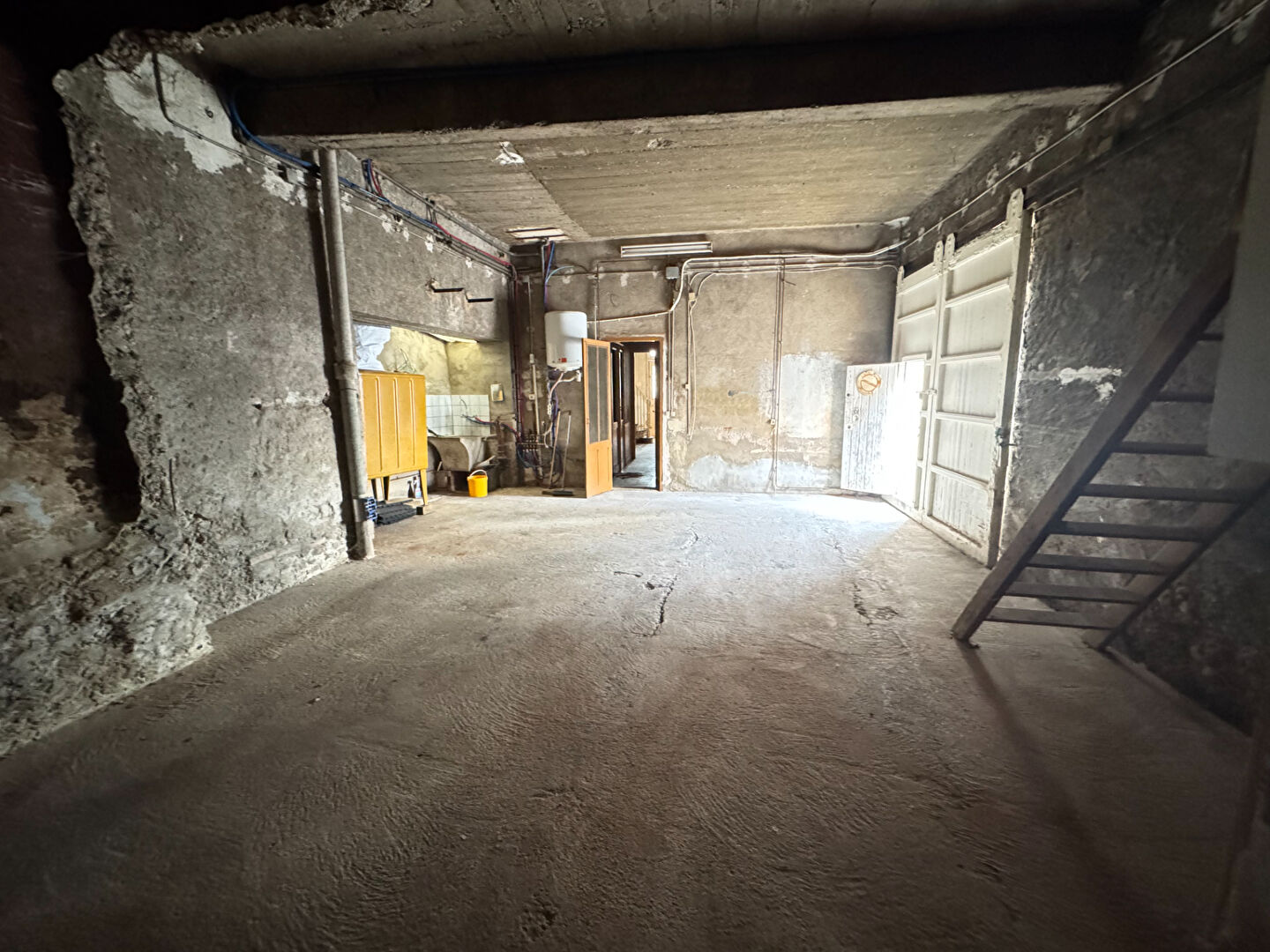 Photo Maison  7 pièce(s)  avec garage  sur Villelongue de la Salanque image 5/6