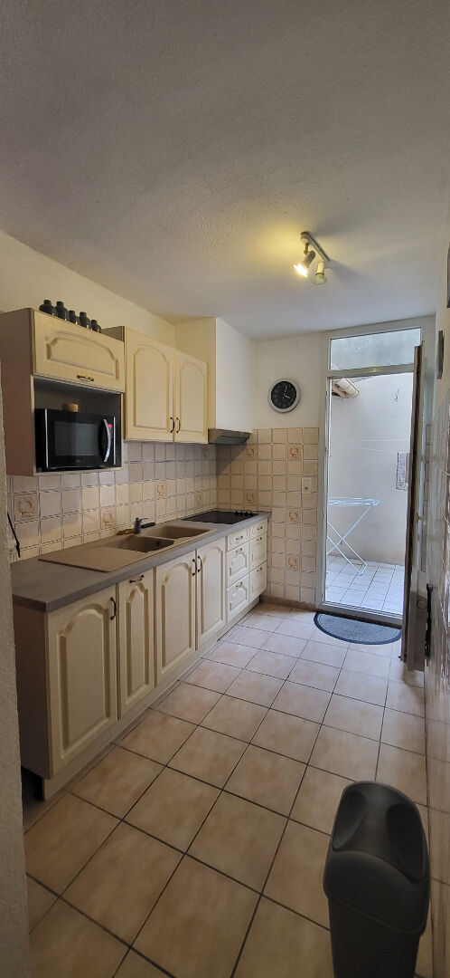 Photo Appartement T2 Meublé - RDC - SAINT LAURENT DE LA SALANQUE image 2/4