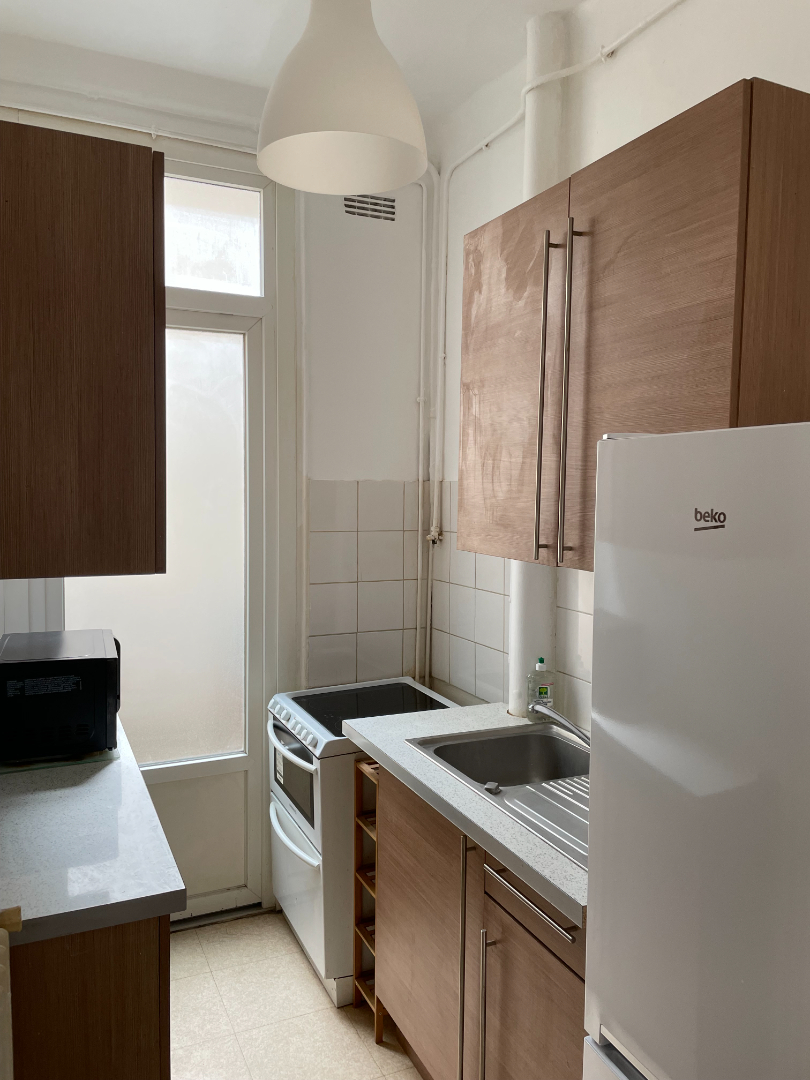 Photo M° Motte P. Grenelle/ E.Zola - 2P Meublées de 34.24 m2 image 4/6