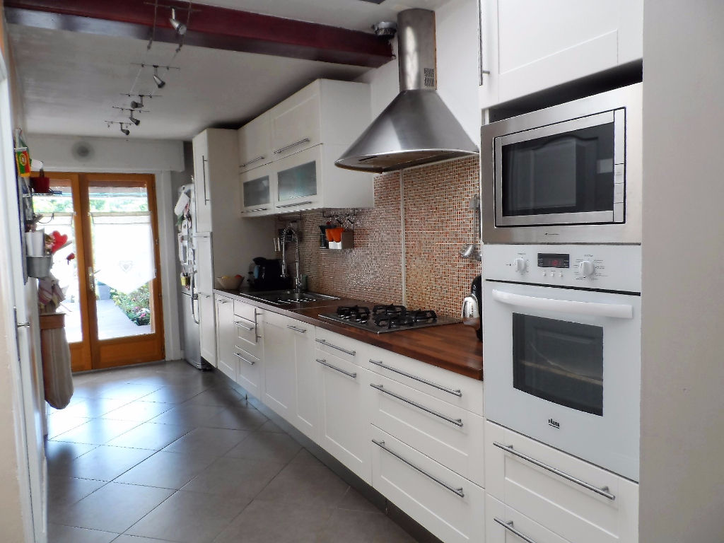 Maison  4 pièce(s)