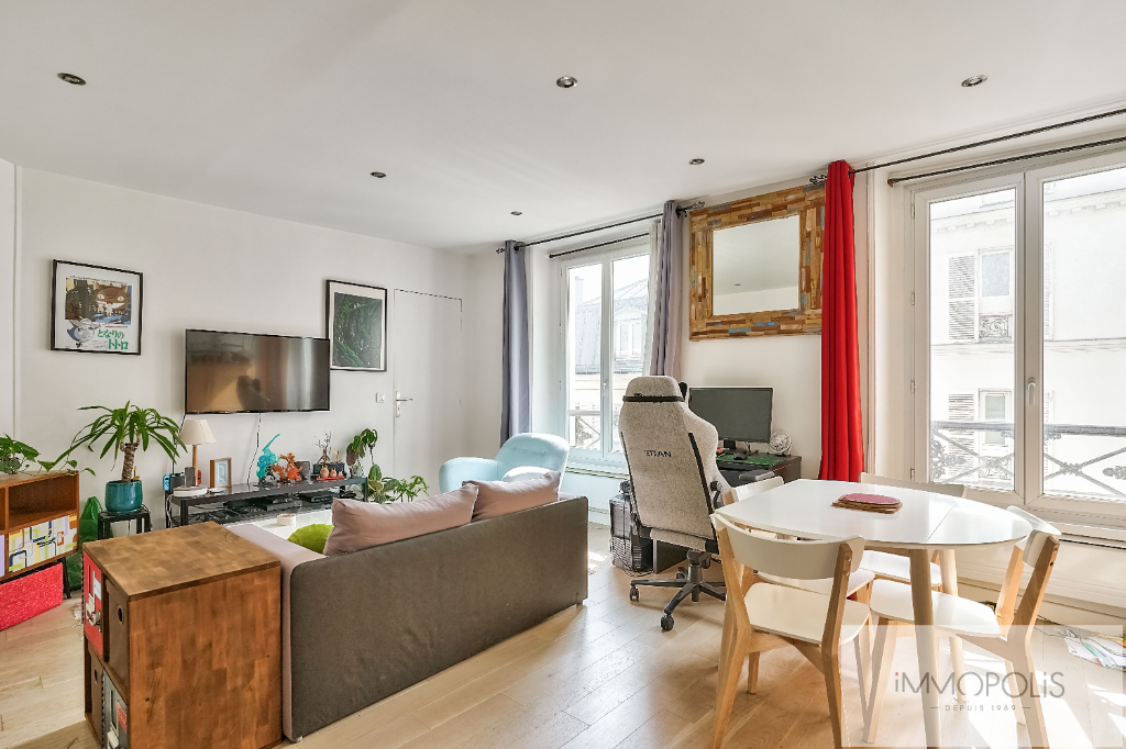 Vente Appartement de 2 pièces 35 m² - PARIS 75018 | IMMOPOLIS RAMEY - AR photo1