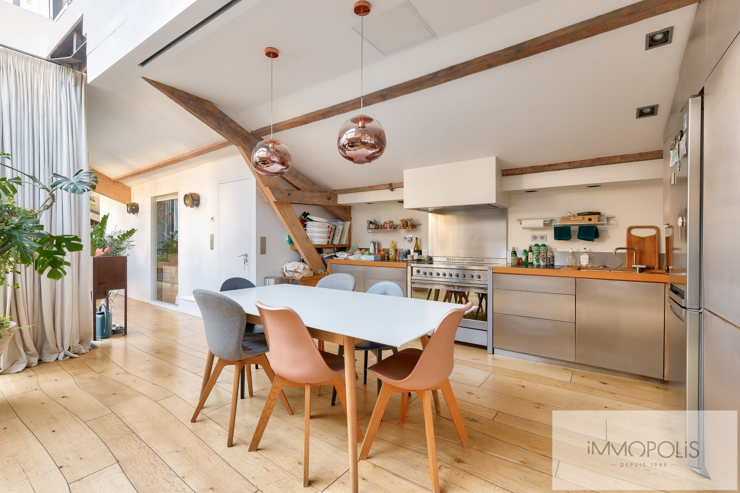 Photo Loft comme une maison Joseph de Maistre / Caulaincourt Dernier étage ! image 6/6