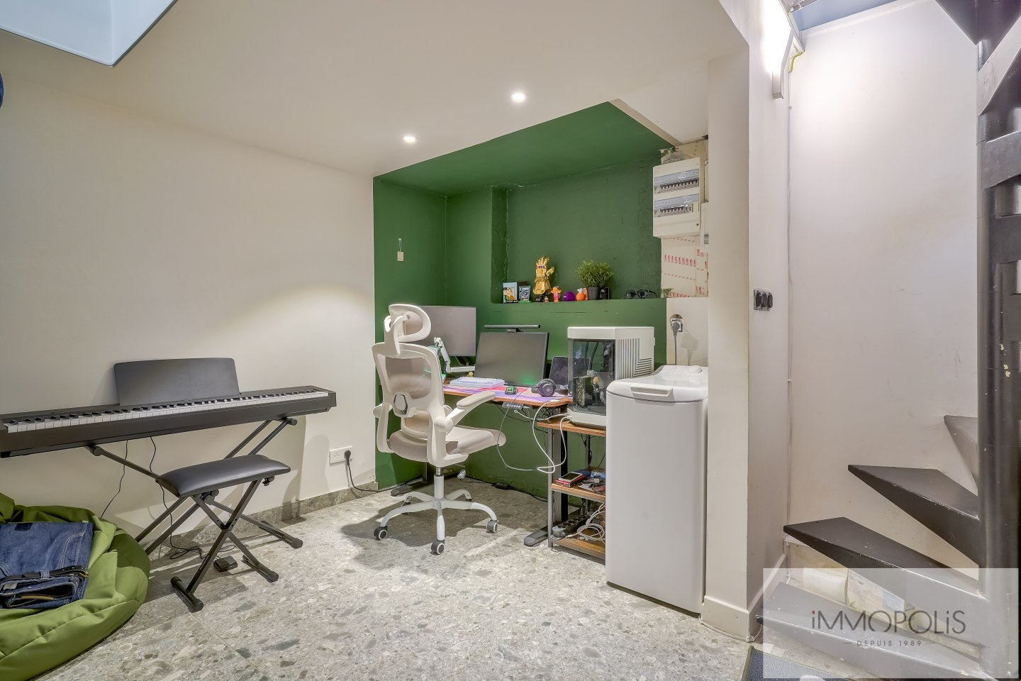 Photo Au coeur des Abbesses véritable petite maison  ! image 6/6