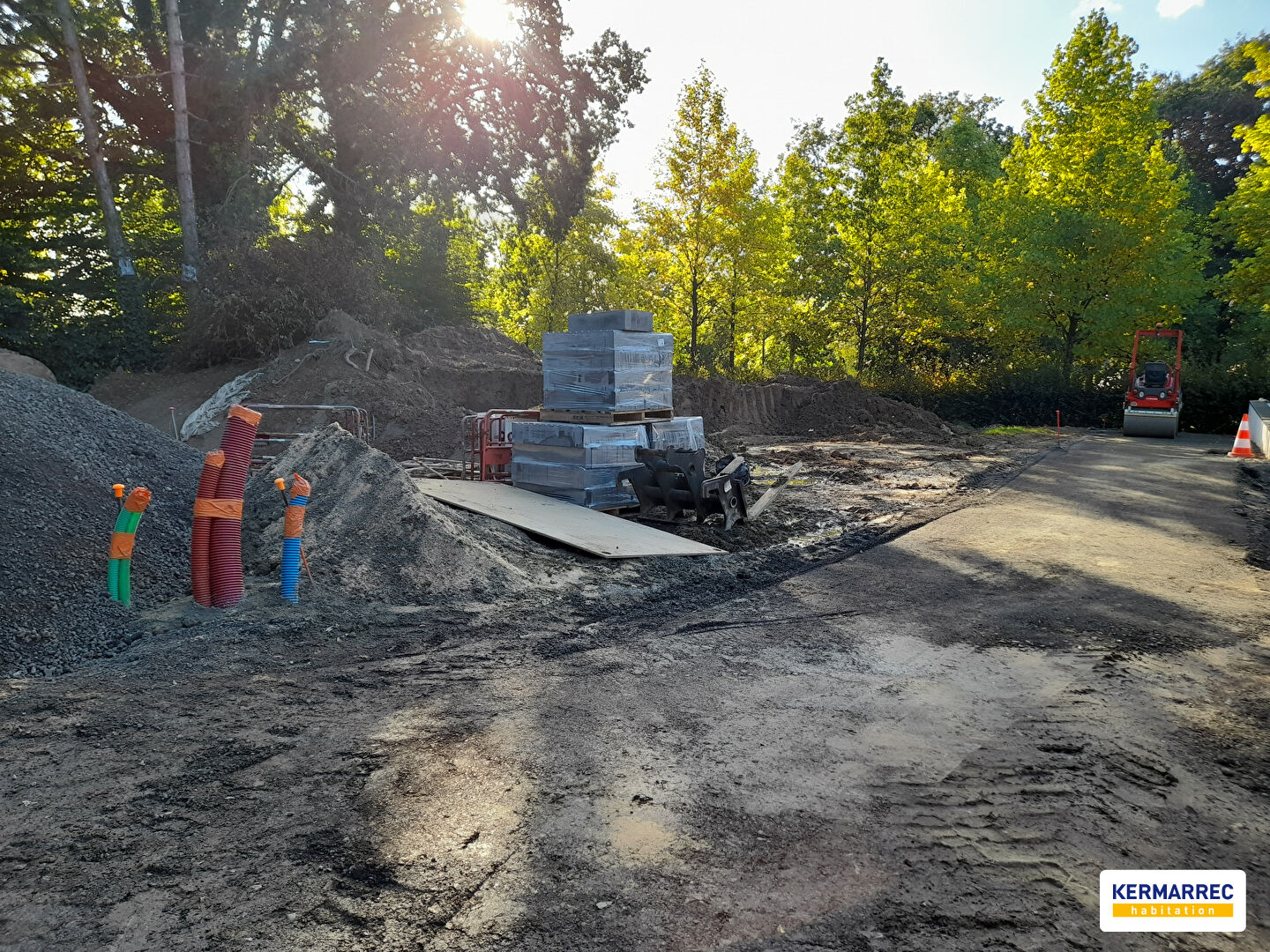 Photo A VENDRE -Terrain constructible à CHATEAUBOURG - 616 m² -  162 000  HAI image 2/3