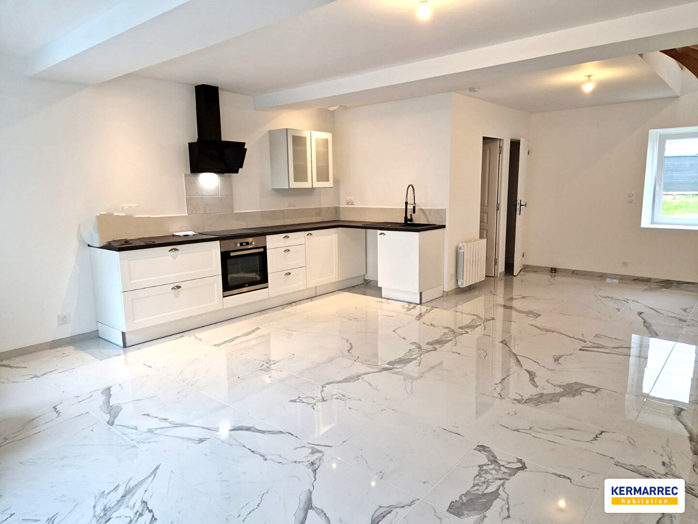 A LOUER Maison 3 pièces à  VAL D'IZE - 720