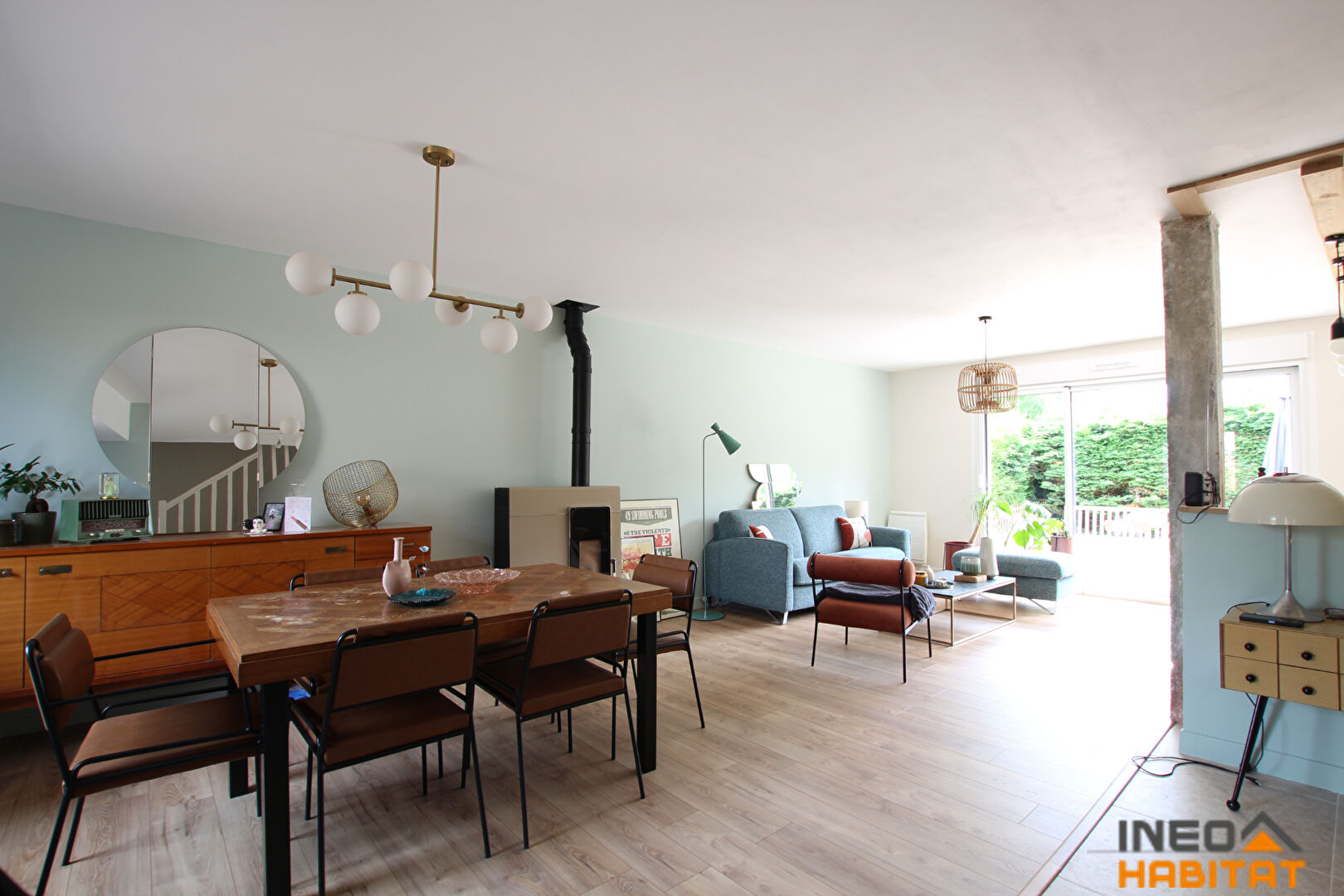 Photo Maison Laille 7 pièce(s) 120 m2 image 2/6