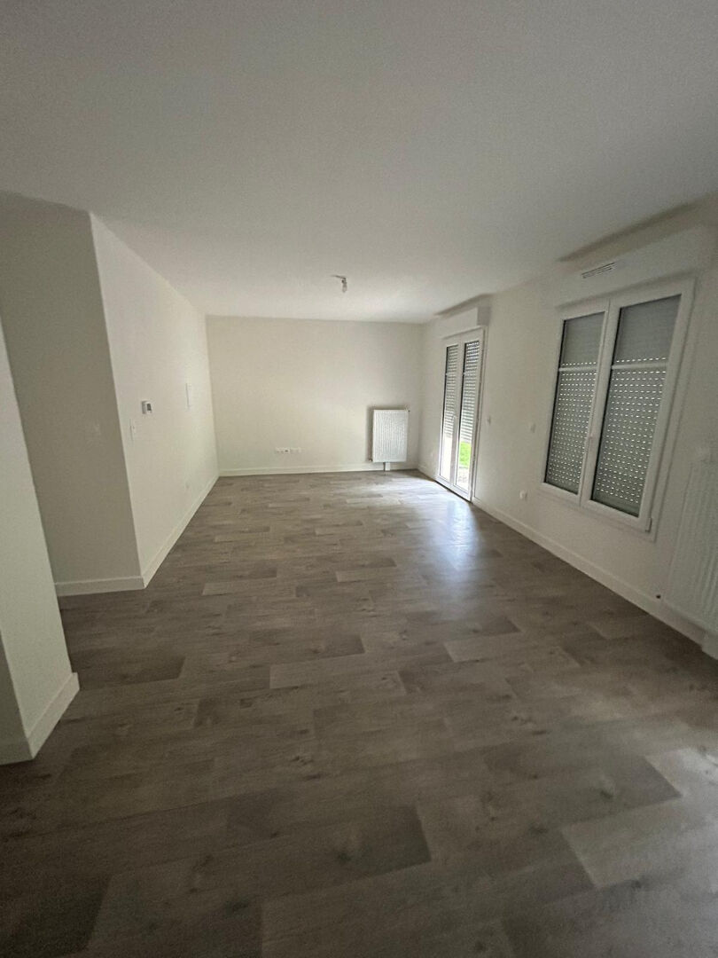 Photo Appartement Choisy Au Bac 3 pièce(s) image 3/6