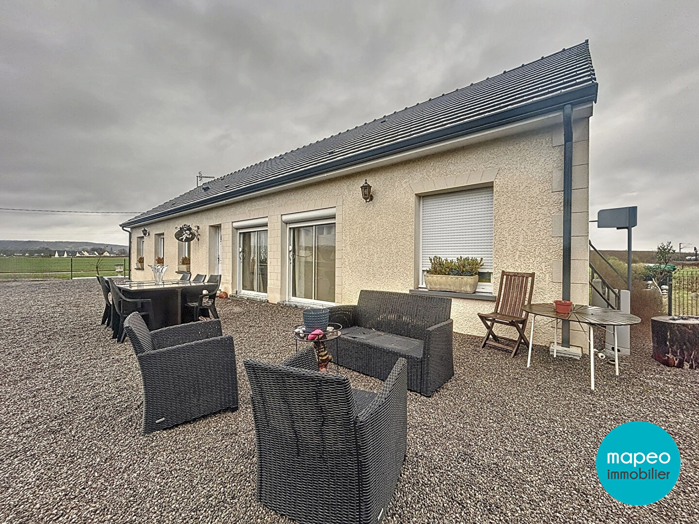 Photo PLAIN PIED  + STUDIO et TERRAIN A BATIR image 2/6