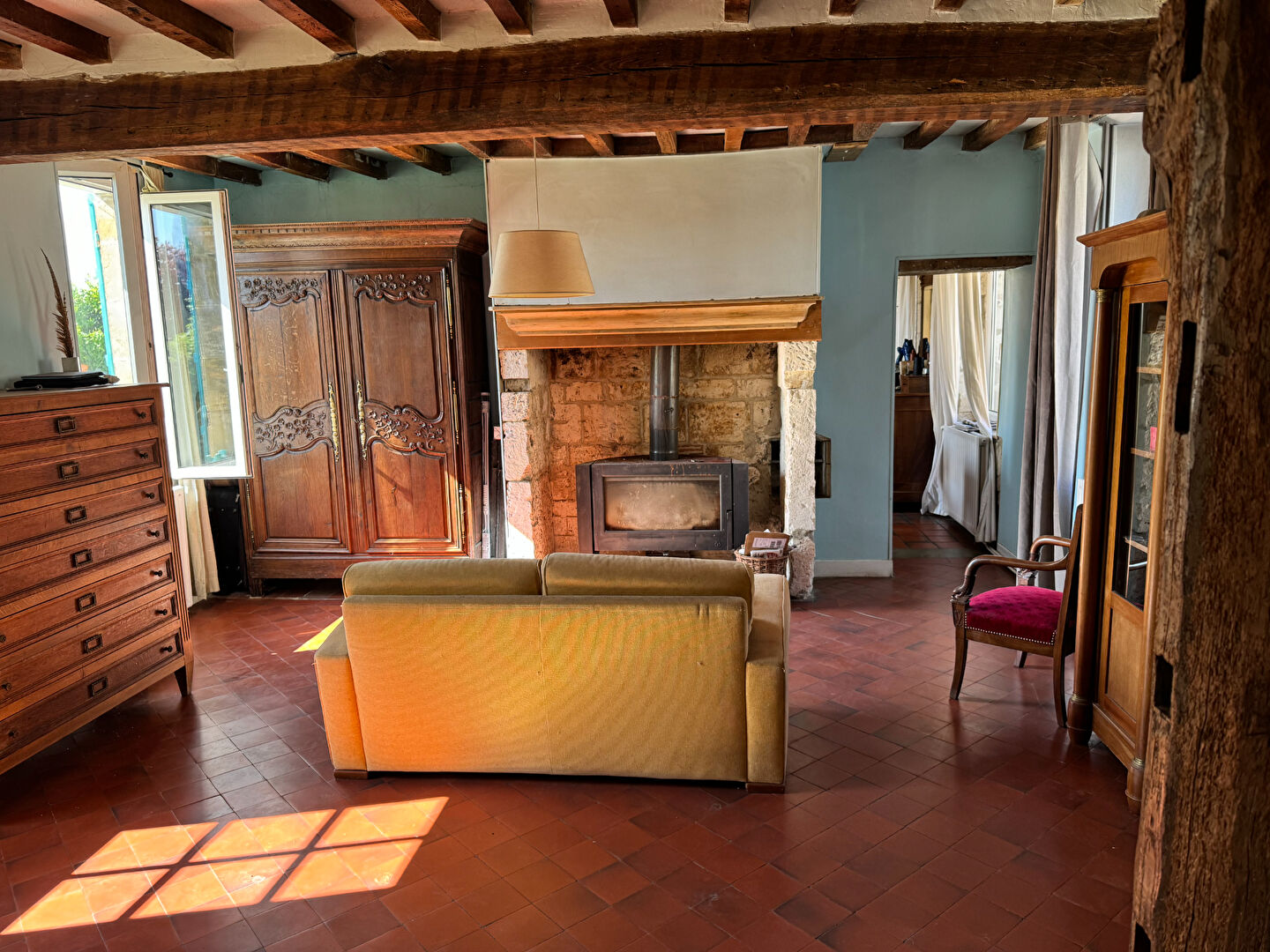 Photo LONGERE 175 m² - LA NEUVILLE ROY image 6/6