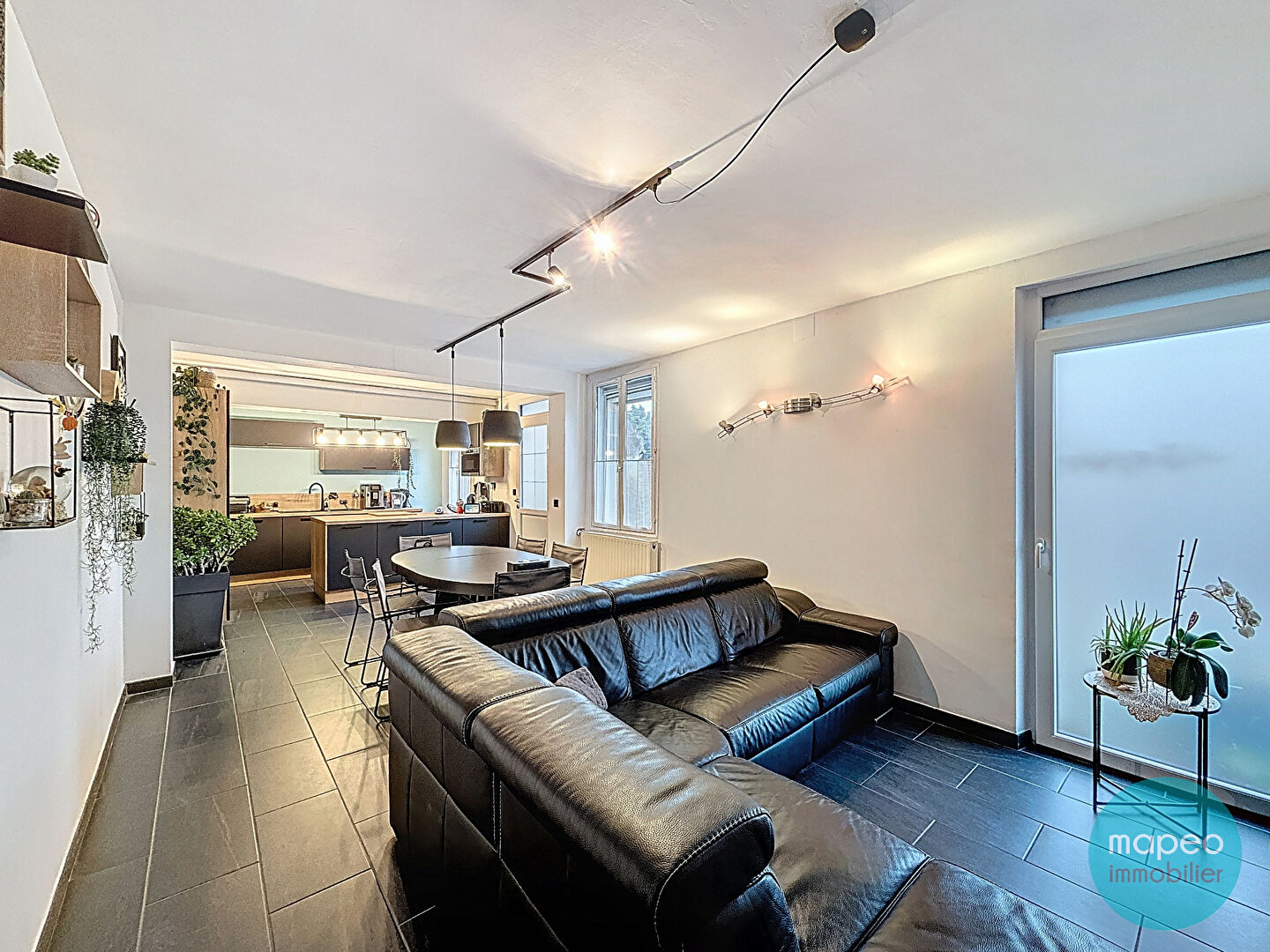 Photo CAMBRONNE LES RIBECOURT image 2/6