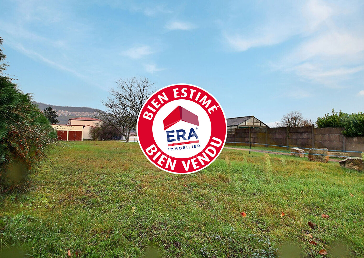 Photo Terrain  Longues 63270 Vic-le-comte image 1/2