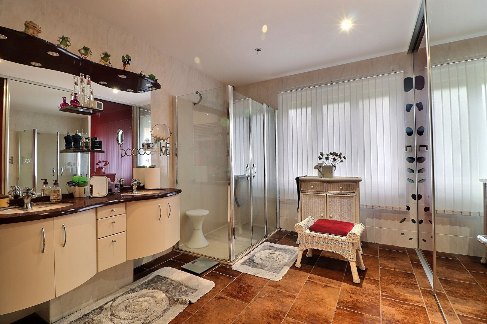 Photo Ensemble immobilier - ISSOIRE image 6/6