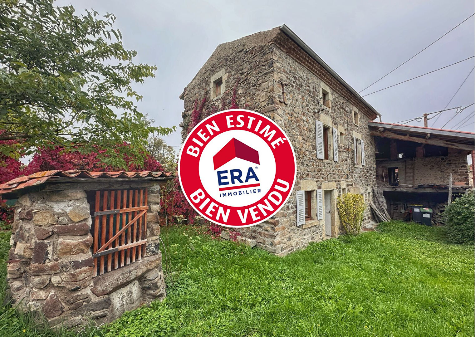 Maison à vendre à Saint-Julien-de-Coppel - Un potentiel à exploiter !