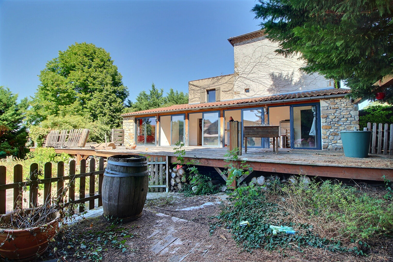 Agence immobilière de 
 ERA Montferrand Immobilier - ERA LAFAYETTE IMMOBILIER 

