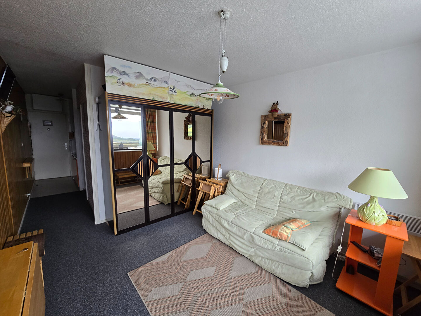 Photo À vendre : Appartement 1 pièce à Besse-et-Saint-Anastaise - Opportunité à saisir ! image 3/6